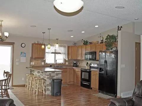 4507 Calgary Ave E, Bismarck, ND 58503 photo 6