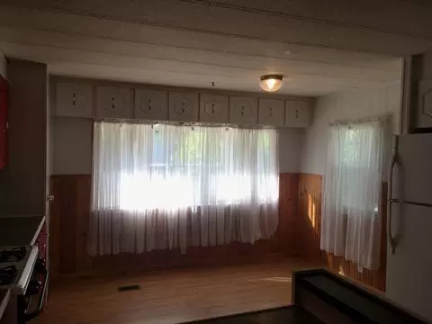 418 Dover Dr, Bismarck, ND 58504 photo 4