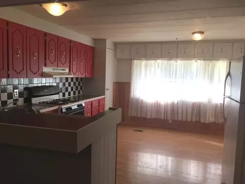 418 Dover Dr, Bismarck, ND 58504 photo 3