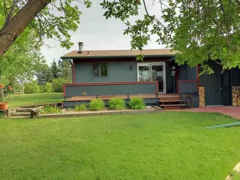 6620 Eric Ave, Bismarck, ND 58504 photo 5