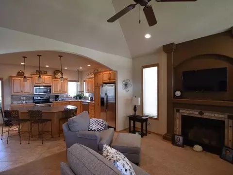 3449 Thunderbird, Bismarck, ND 58503 photo 2