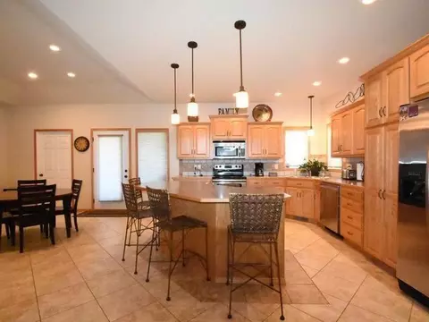 3449 Thunderbird, Bismarck, ND 58503 photo 8