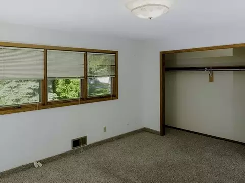 306 Nova Dr, Bismarck, ND 58503 photo 9