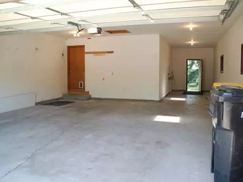 306 Nova Dr, Bismarck, ND 58503 photo 6