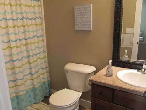 6820 Derek Dr, Bismarck, ND 58504 photo 31