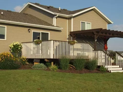 6820 Derek Dr, Bismarck, ND 58504 photo 23