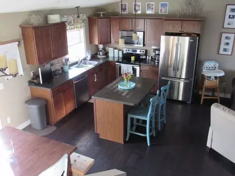 6820 Derek Dr, Bismarck, ND 58504 photo 17