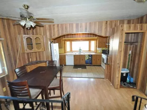 116 Delaware St, Bismarck, ND 58504 photo 4