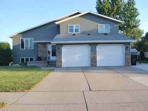 3237 Devon Dr, Bismarck, ND 58504 photo 36
