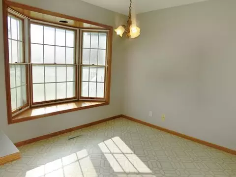 225 Quebec, Bismarck, ND 58503 photo 15