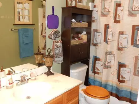 4657 Kost Dr, Bismarck, ND 58503 photo 14