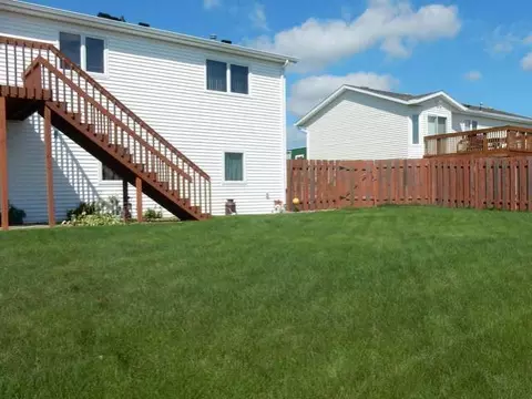 4657 Kost Dr, Bismarck, ND 58503 photo 17