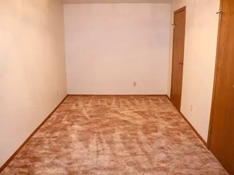 101 Brandon Dr E, Bismarck, ND 58503 photo 14