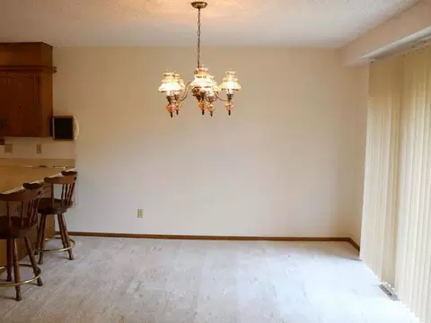101 Brandon Dr E, Bismarck, ND 58503 photo 5