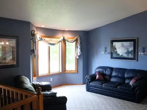 368 Napa Lp, Bismarck, ND 58504 photo 8