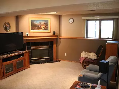 368 Napa Lp, Bismarck, ND 58504 photo 16