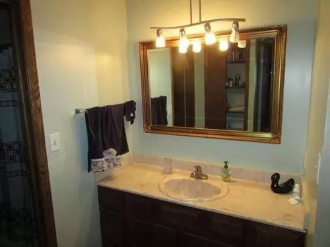 1408 18th St SE, Mandan, ND 58554 photo 8