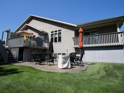 119 Calgary Ave E, Bismarck, ND 58503 photo 29