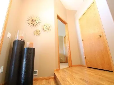 119 Calgary Ave E, Bismarck, ND 58503 photo 5