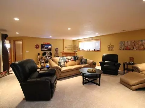 119 Calgary Ave E, Bismarck, ND 58503 photo 21