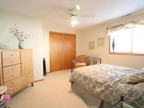 119 Calgary Ave E, Bismarck, ND 58503 photo 23