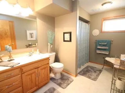 119 Calgary Ave E, Bismarck, ND 58503 photo 25