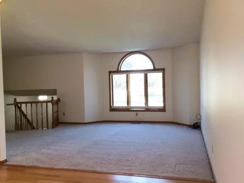 213 Calgary Ave, Bismarck, ND 58503 photo 3