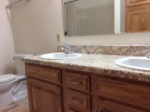 213 Calgary Ave, Bismarck, ND 58503 photo 11