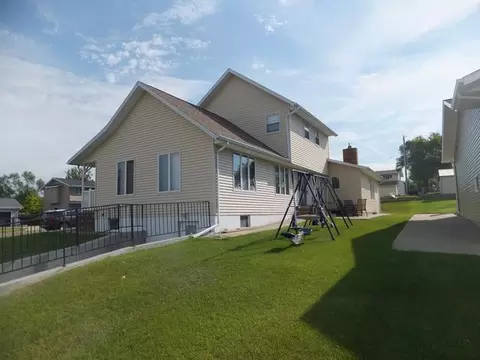 601 Elm Ave, Linton, ND 58552 photo 38
