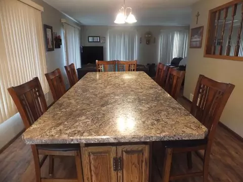 601 Elm Ave, Linton, ND 58552 photo 8