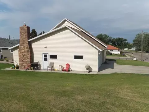 601 Elm Ave, Linton, ND 58552 photo 40