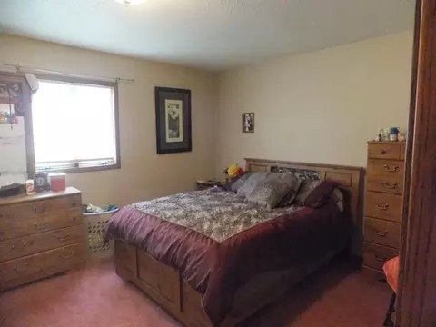 601 Elm Ave, Linton, ND 58552 photo 14