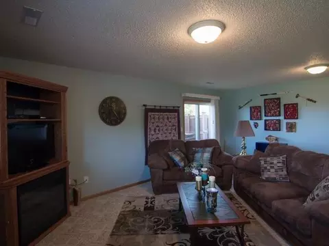 9301 Cedar Ln, Bismarck, ND 58503 photo 10