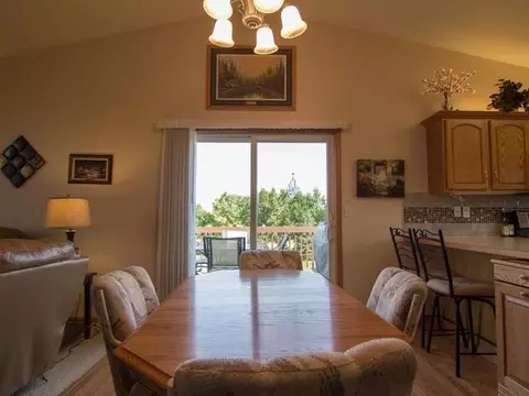 9301 Cedar Ln, Bismarck, ND 58503 photo 23
