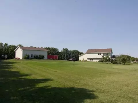 9301 Cedar Ln, Bismarck, ND 58503 photo 36