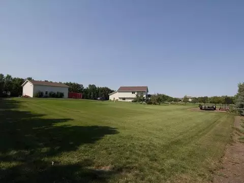 9301 Cedar Ln, Bismarck, ND 58503 photo 35