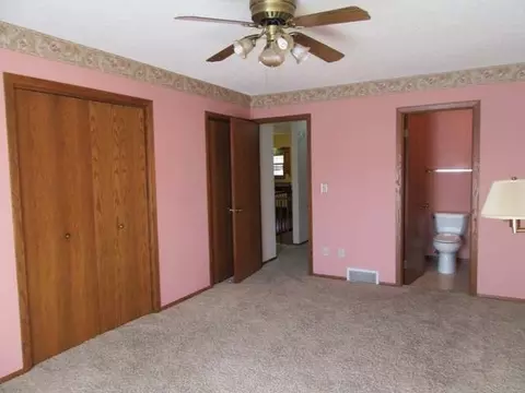 437 Brandon Dr E, Bismarck, ND 58503 photo 6