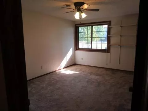 437 Brandon Dr E, Bismarck, ND 58503 photo 10