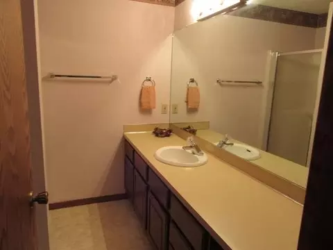 437 Brandon Dr E, Bismarck, ND 58503 photo 15