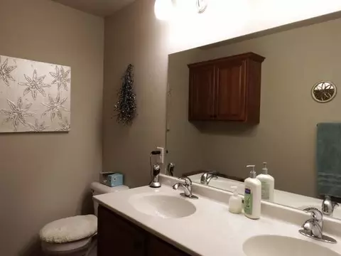 636 Calgary Ave E, Bismarck, ND 58503 photo 11