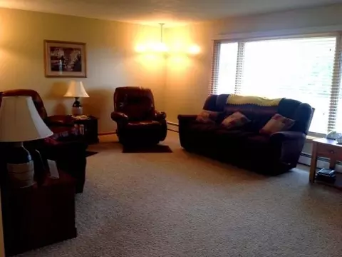 309 8th St, Hettinger, ND 58639 photo 6