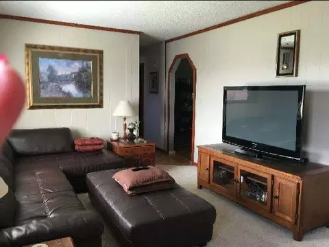 312 Lamborn Ave, Stanton, ND 58571 photo 3