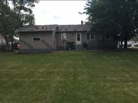 312 Lamborn Ave, Stanton, ND 58571 photo 4