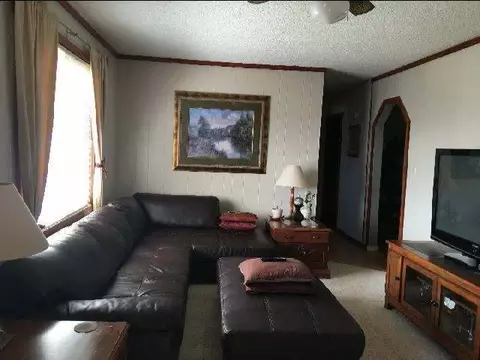 312 Lamborn Ave, Stanton, ND 58571 photo 2