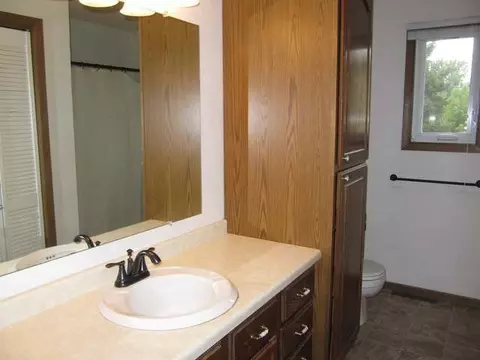 1405 Territory Dr, Bismarck, ND 58503 photo 6