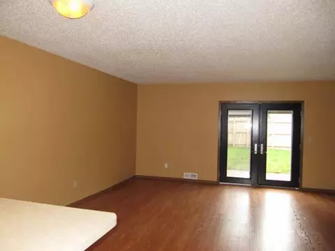 1405 Territory Dr, Bismarck, ND 58503 photo 4