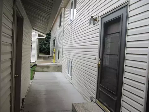 1405 Territory Dr, Bismarck, ND 58503 photo 26