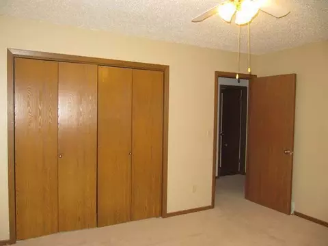 1405 Territory Dr, Bismarck, ND 58503 photo 21
