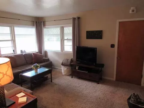 1207 1st St NW, Mandan, ND 58554 photo 5