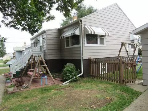 1207 1st St NW, Mandan, ND 58554 photo 24